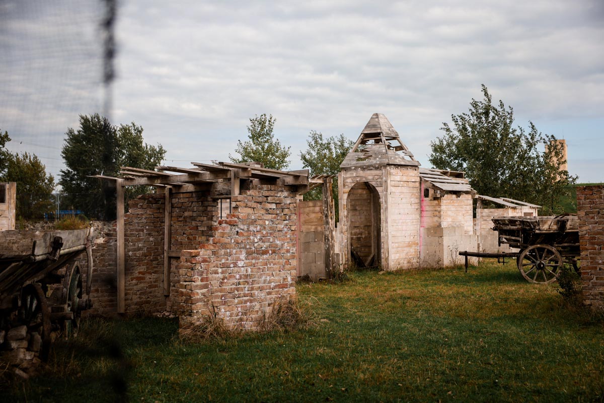 Ruinen und Kutschen auf The Ghosttown
